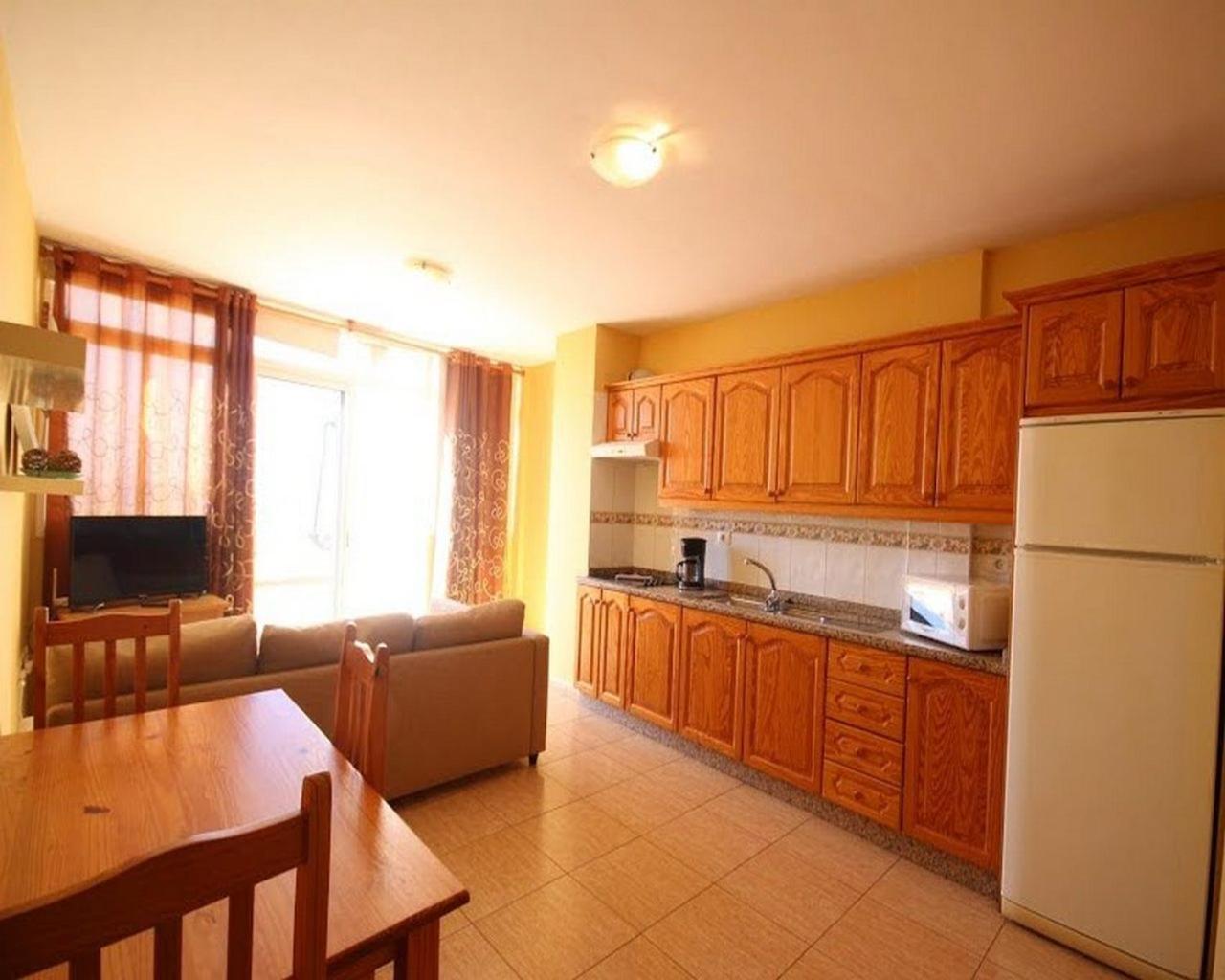 Apartamentos Isla Tenerife Sur (Adults Only) Тенерифе Номер фото
