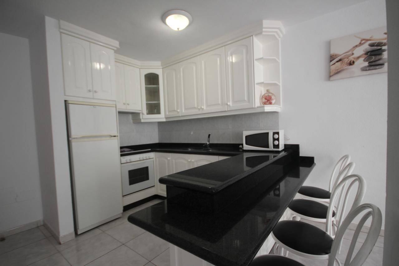 Apartamentos Isla Tenerife Sur (Adults Only) Тенерифе Экстерьер фото