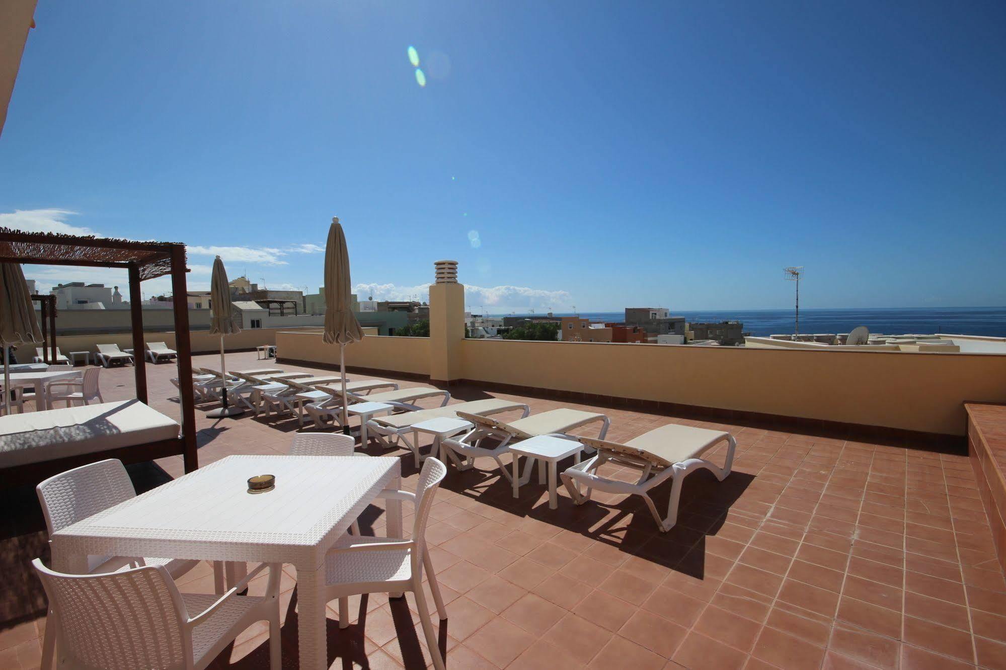Apartamentos Isla Tenerife Sur (Adults Only) Тенерифе Экстерьер фото